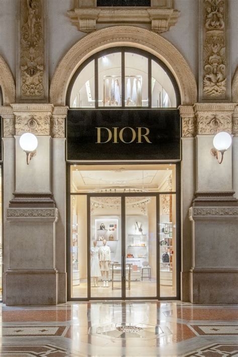 dior store in milan italy|christian dior store milan.